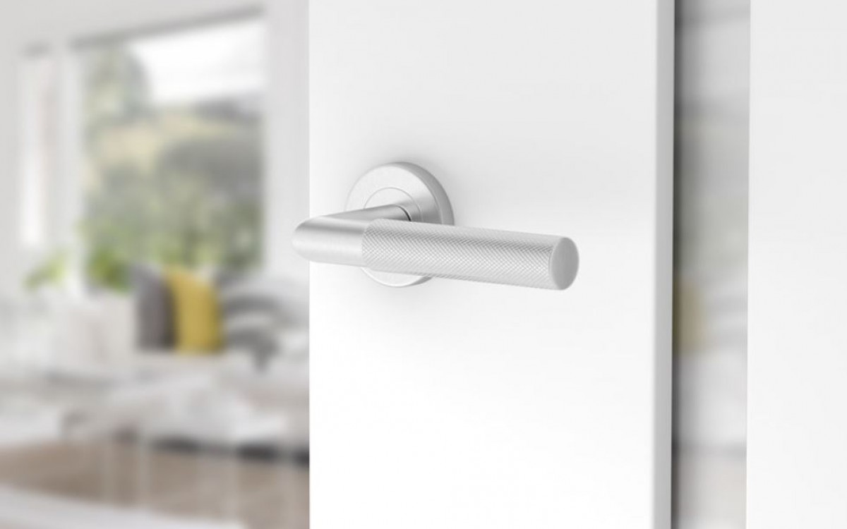 Cum se întrețin mânerele de uși din inox ?