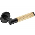 Manere usi TIME LINEAR cu rozeta wc negru - auriu satin