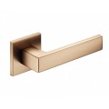 Manere usi Cube light brown cu rozeta wc